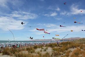 Christchurch Backpackers and Cafe