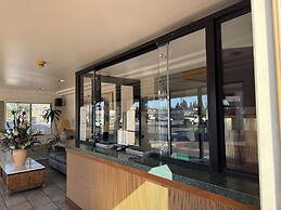 Fiesta Inn- Bell Gardens/ Los Angeles