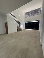 Periférico Bodega con Departamento B