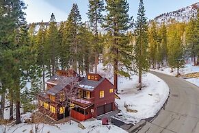 Views + Mins to Skiing, Lake, & Incline Village Incline Serenity by Av