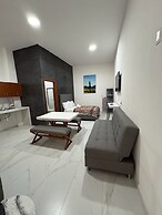 Periférico Bodega con Departamento D