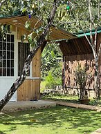 Scent Chalet - Scent Village