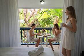 Mission Beach Lodge