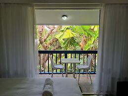 Mission Beach Lodge