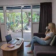 Mission Beach Lodge