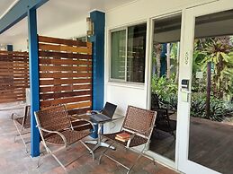 Mission Beach Lodge