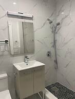 Prime Luxury with Balcony Wood Fireplace