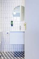 The Lakes Hotel, Rosebery