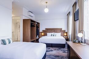 The Lakes Hotel, Rosebery