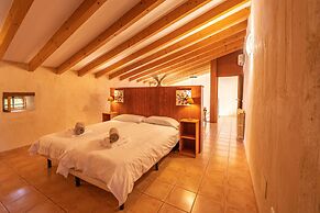 Country House in Buger With Pool & Near Beach