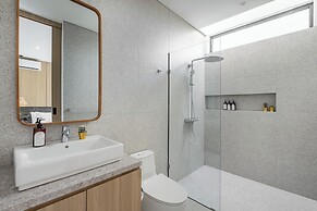 Private Villa Ayra 8F 10min MelastiBeach