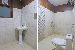 Airport Hotel Galaxy