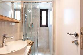 Fortezza Sea Breeze Anne-2BR with view