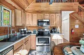Lovely Cabin near GSMNP & Attractions