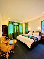 Hotel Golden Peak Sonamarg