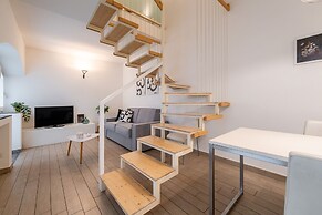 Viale Lecco 105 by Wonderful Italy