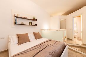 Viale Lecco 105 by Wonderful Italy