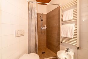 Viale Lecco 105 by Wonderful Italy