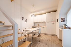 Viale Lecco 105 by Wonderful Italy