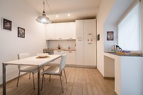 Viale Lecco 105 by Wonderful Italy