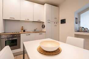 Viale Lecco 105 by Wonderful Italy