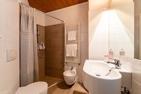 Viale Lecco 105 by Wonderful Italy
