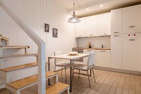 Viale Lecco 105 by Wonderful Italy