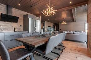 Idre Sky Mountain Lodge- Ski in Ski out