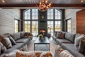 Idre Sky Mountain Lodge- Ski in Ski out