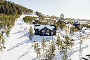Idre Sky Mountain Lodge- Ski in Ski out