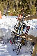 Idre Sky Mountain Lodge- Ski in Ski out