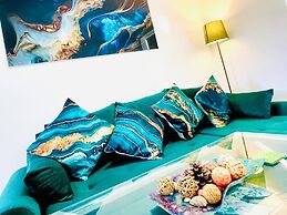 Stylish 3 BDR House With Free Parking Near Hulme