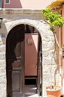 Fortezza Sea Breeze Eve-1BR & Sea View