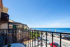 Fortezza Sea Breeze Eve-1BR & Sea View