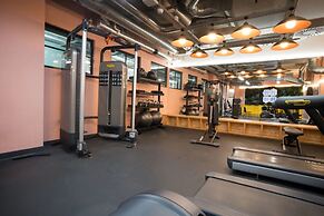 Student Only The West Wing