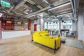 Student Only The West Wing