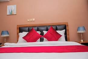 Daystar Luxury Apartment