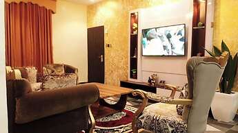Daystar Luxury Apartment