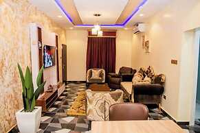 Daystar Luxury Apartment