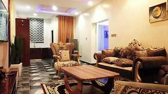 Daystar Luxury Apartment