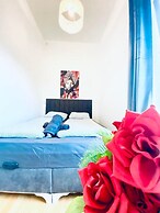Spacious 4BR Apt Perfect for Groups
