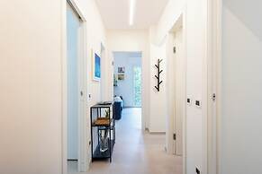 Blissful Flat for 6 Close To The Beach