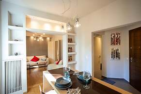 Modern 1-bedroom Retreat in Pangrati