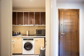 Modern 1-bedroom Retreat in Pangrati