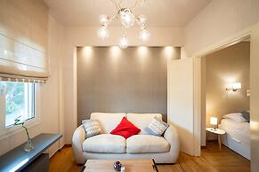 Modern 1-bedroom Retreat in Pangrati