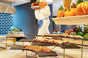 Langham Honor International Hotel Canton Fair Complex Branch - Free Sh