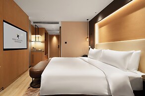 Langham Honor International Hotel Canton Fair Complex Branch - Free Sh