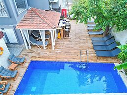 Kekik Alaçatı Otel