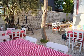 Kekik Alaçatı Otel