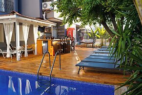 Kekik Alaçatı Otel